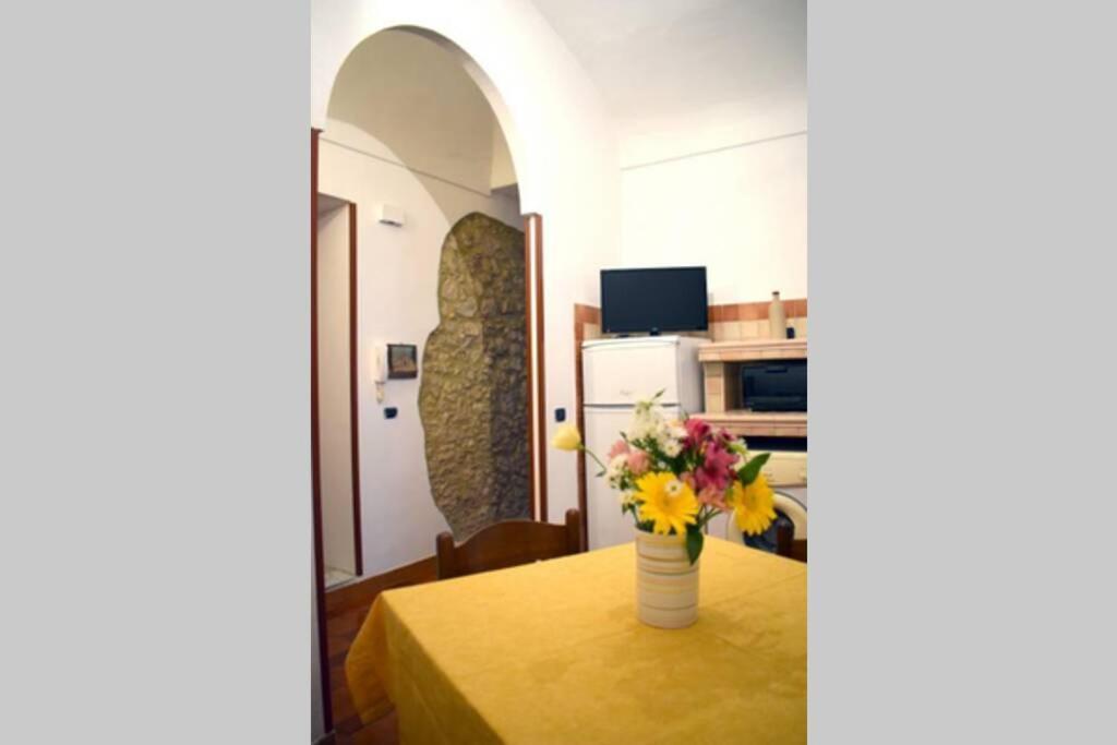 Domus - Casa Vacanza B&B Veroli Exteriör bild