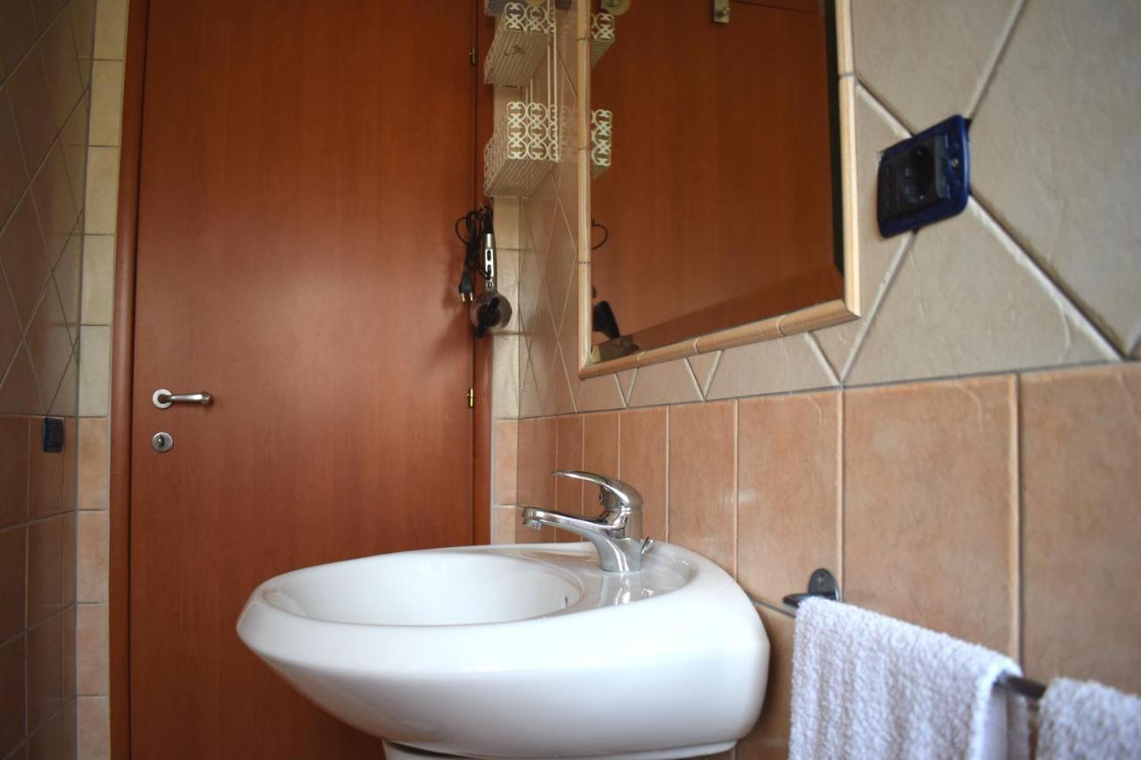 Domus - Casa Vacanza B&B Veroli Exteriör bild